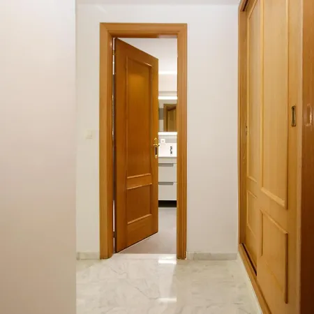 2 Bed In Mijares, Miraflores