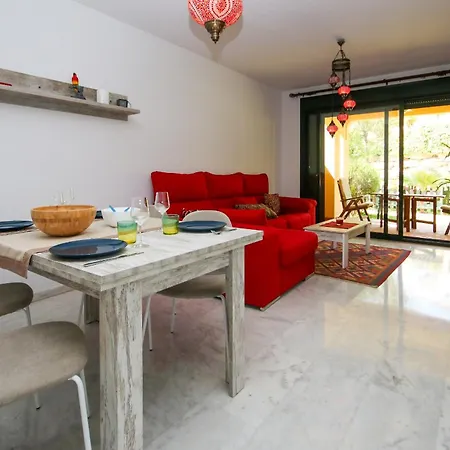 2 Bed In Mijares, Miraflores