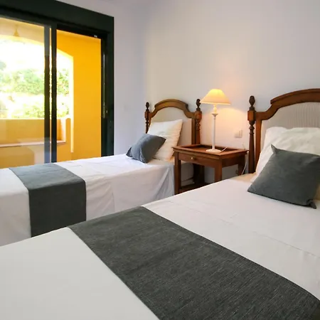 Apartment 2 Bed In Mijares, Miraflores *